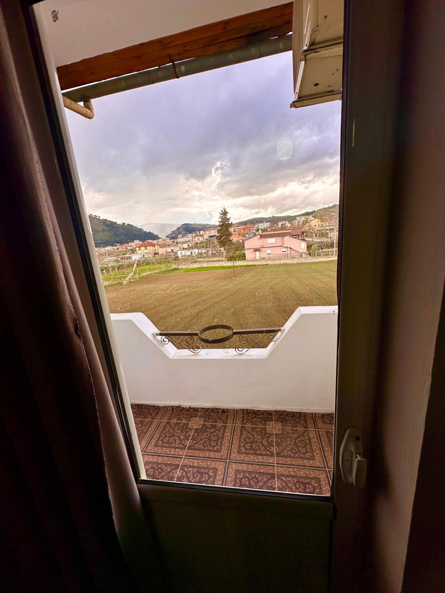 Hotel Belind Берат Экстерьер фото