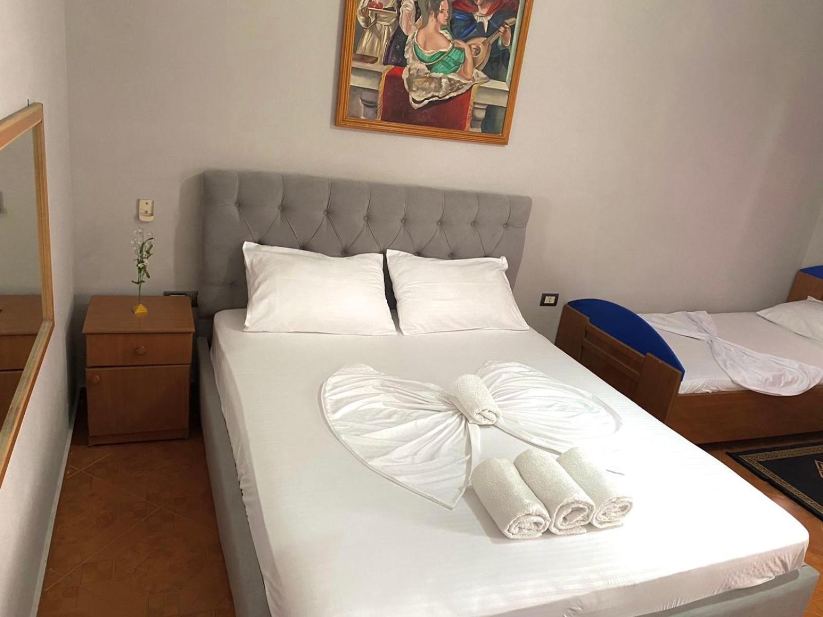 Hotel Belind Берат Экстерьер фото